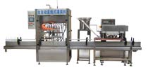 全自動直線式旋蓋封口貼標灌裝生產線